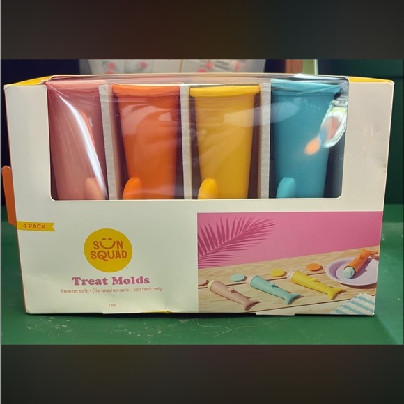 Sun Squad Other - Sun Squad Treat Molds - Multicolor 4-Pack